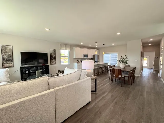 $406,990 | 555 Oak Opening Drive, Stoughton, WI 53589