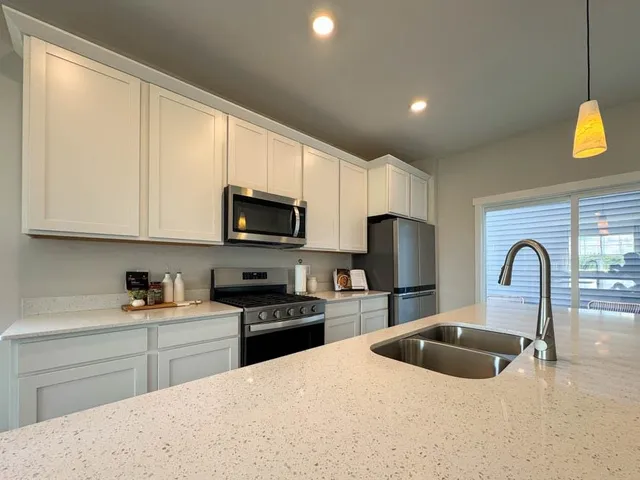 $406,990 | 555 Oak Opening Drive, Stoughton, WI 53589