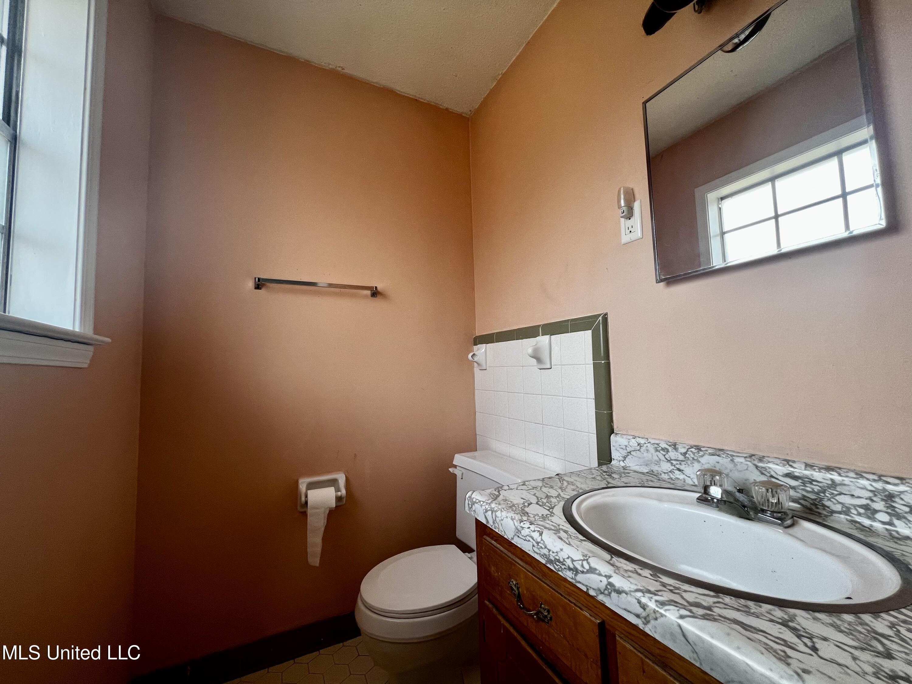 4258 McIngvale Road Hernando, MS 38632 - Photo 11 of 19 202CC1E3-3978-475D-9018-7604FB691C5C