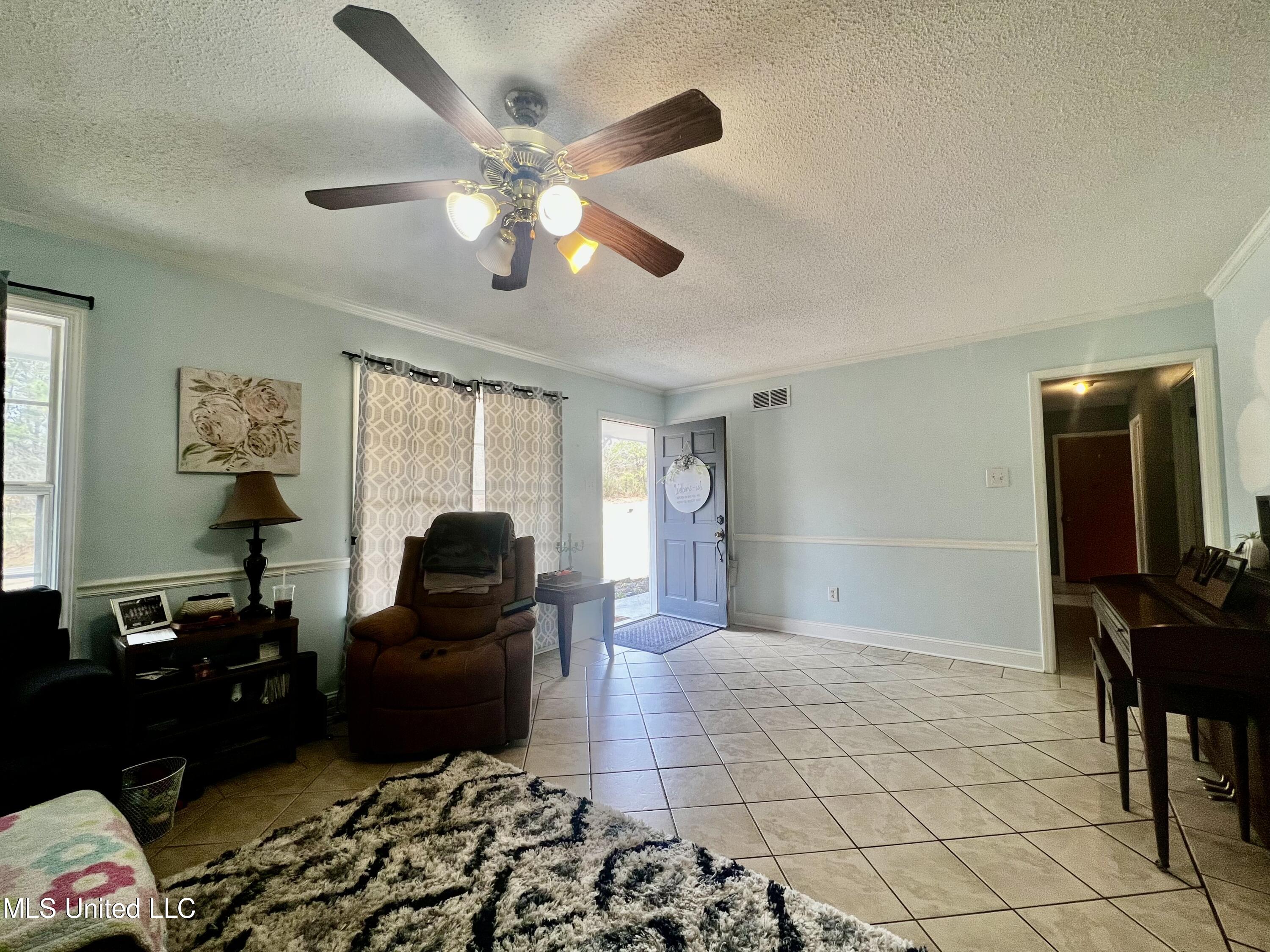 4258 McIngvale Road Hernando, MS 38632 - Photo 4 of 19 EF35B19D-5816-4738-A394-485039D8B74B