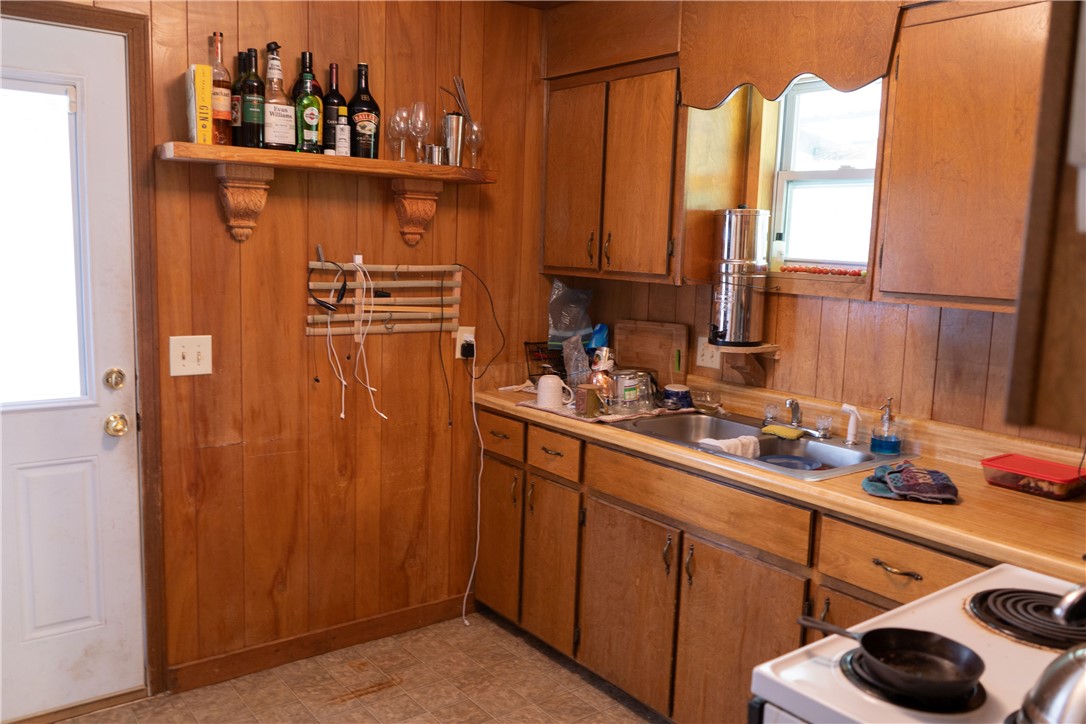 110-112 Head Road Long Creek, SC 29658 - Photo 8 of 38 Gallery Image 8
