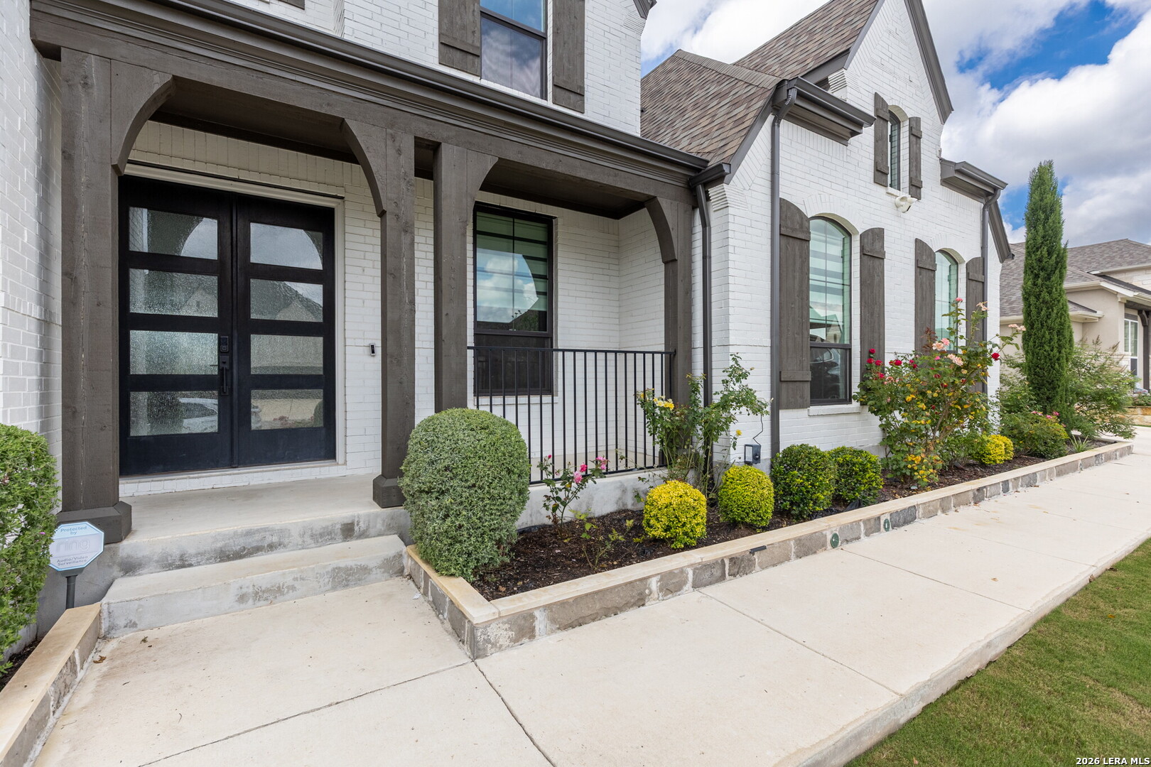 208 Sadaba Street Georgetown, TX 78628 - Photo 4 of 48
