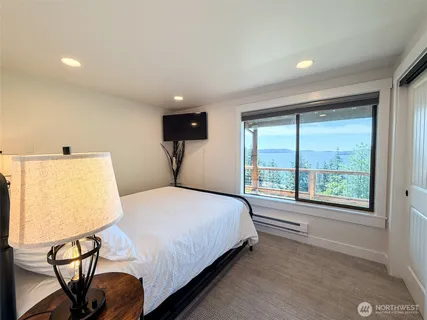 $1,450,000 | 372 Cascade Way, Orcas Island, WA 98245