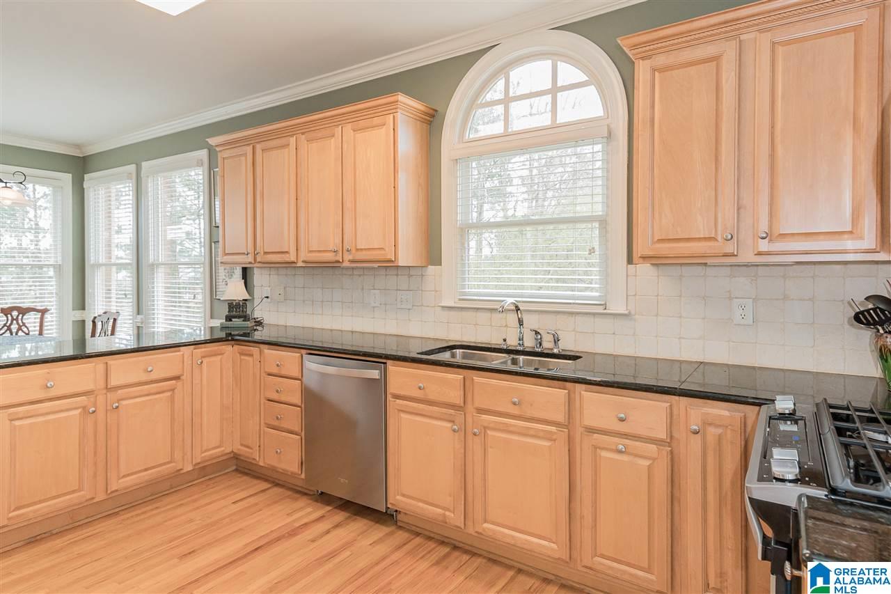 53 Maple Trace Birmingham, AL 35244 - Photo 5 of 35