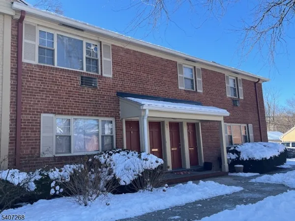 $2,075 | 255 Main Street, Unit D1, Madison, NJ 07940