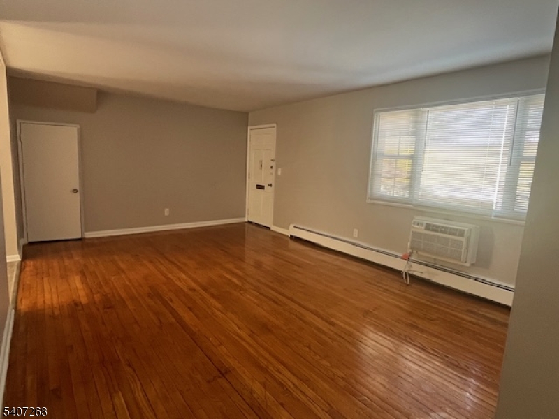 255 Main Street, Unit D1 Madison, NJ 07940 - Photo 2 of 8