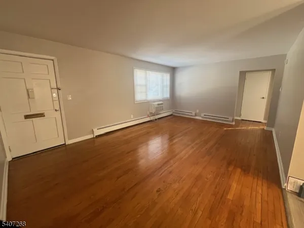 $2,075 | 255 Main Street, Unit D1, Madison, NJ 07940