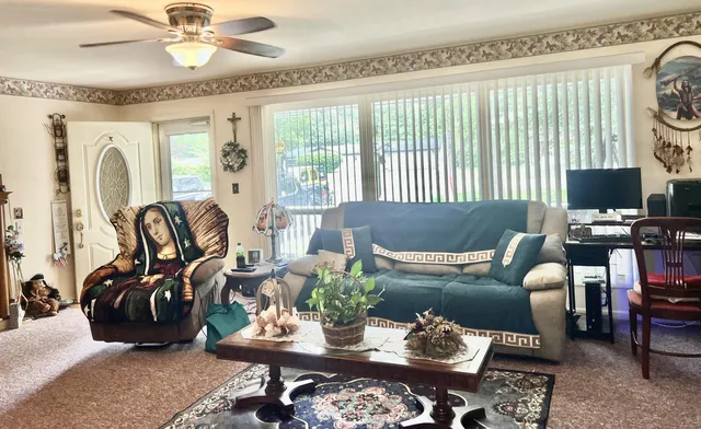 $277,500 | 1806 Barr Street, Hillsdale, MI 49242