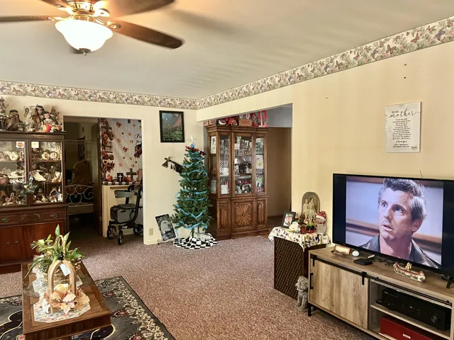 $277,500 | 1806 Barr Street, Hillsdale, MI 49242