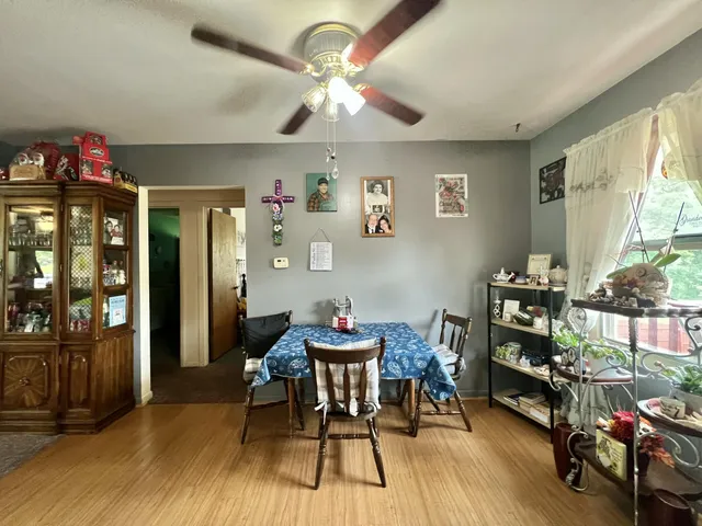 $277,500 | 1806 Barr Street, Hillsdale, MI 49242