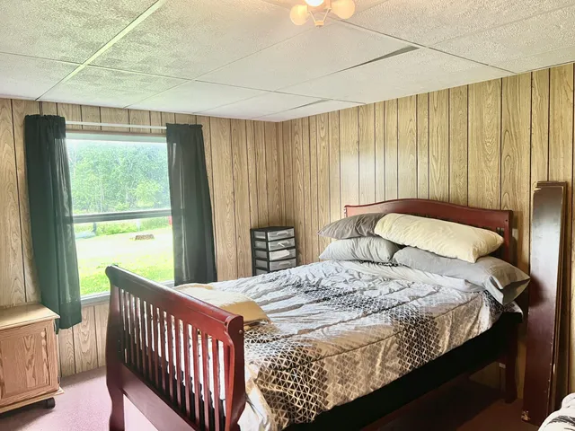 $277,500 | 1806 Barr Street, Hillsdale, MI 49242