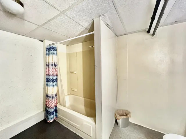 $277,500 | 1806 Barr Street, Hillsdale, MI 49242