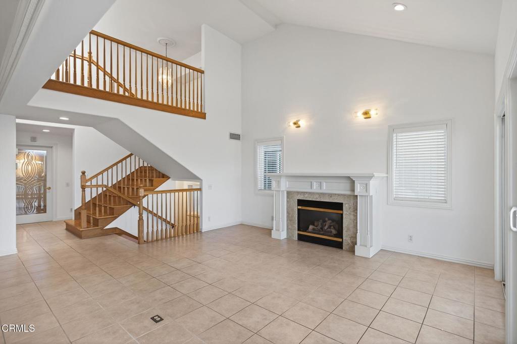 124 San Nicholas Avenue Oxnard, CA 93035 - Photo 15 of 58