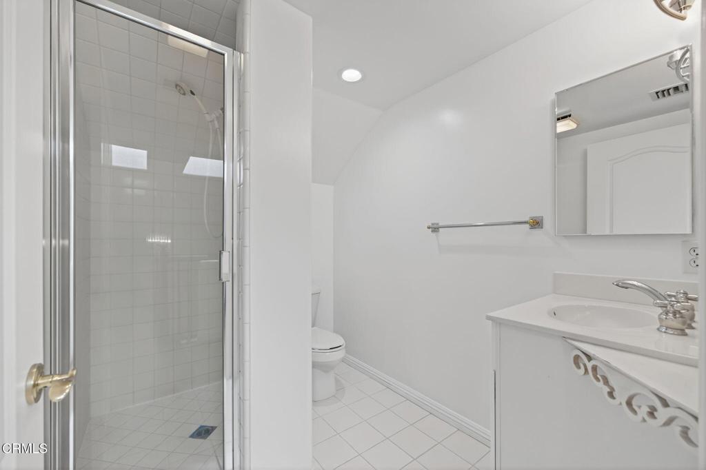 124 San Nicholas Avenue Oxnard, CA 93035 - Photo 33 of 58