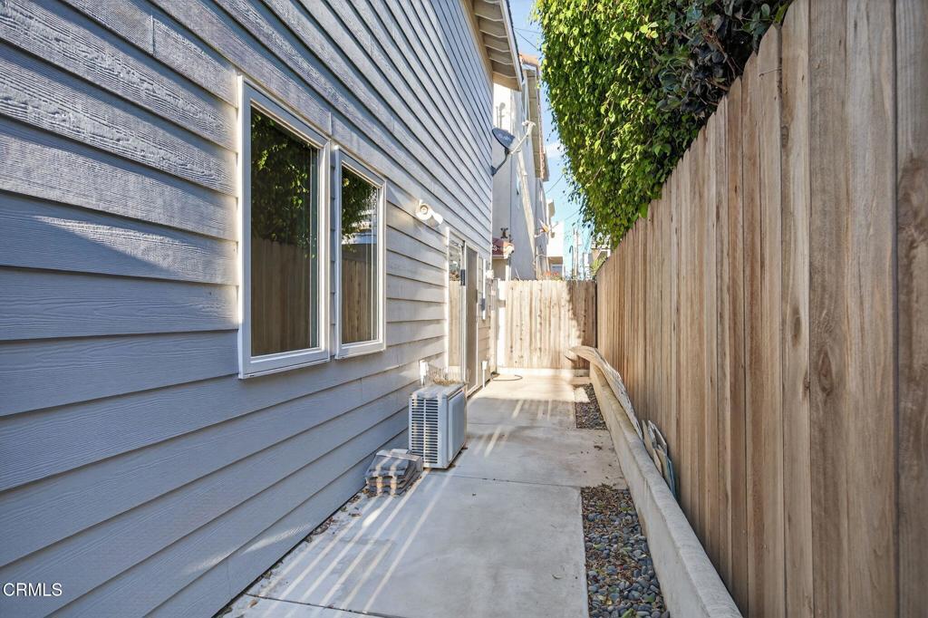 124 San Nicholas Avenue Oxnard, CA 93035 - Photo 36 of 58