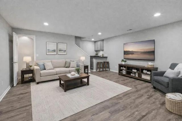 $315,000 | 322 Sherman Avenue, Chesterton, IN 46304