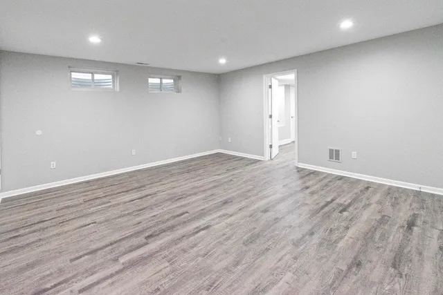 $315,000 | 322 Sherman Avenue, Chesterton, IN 46304