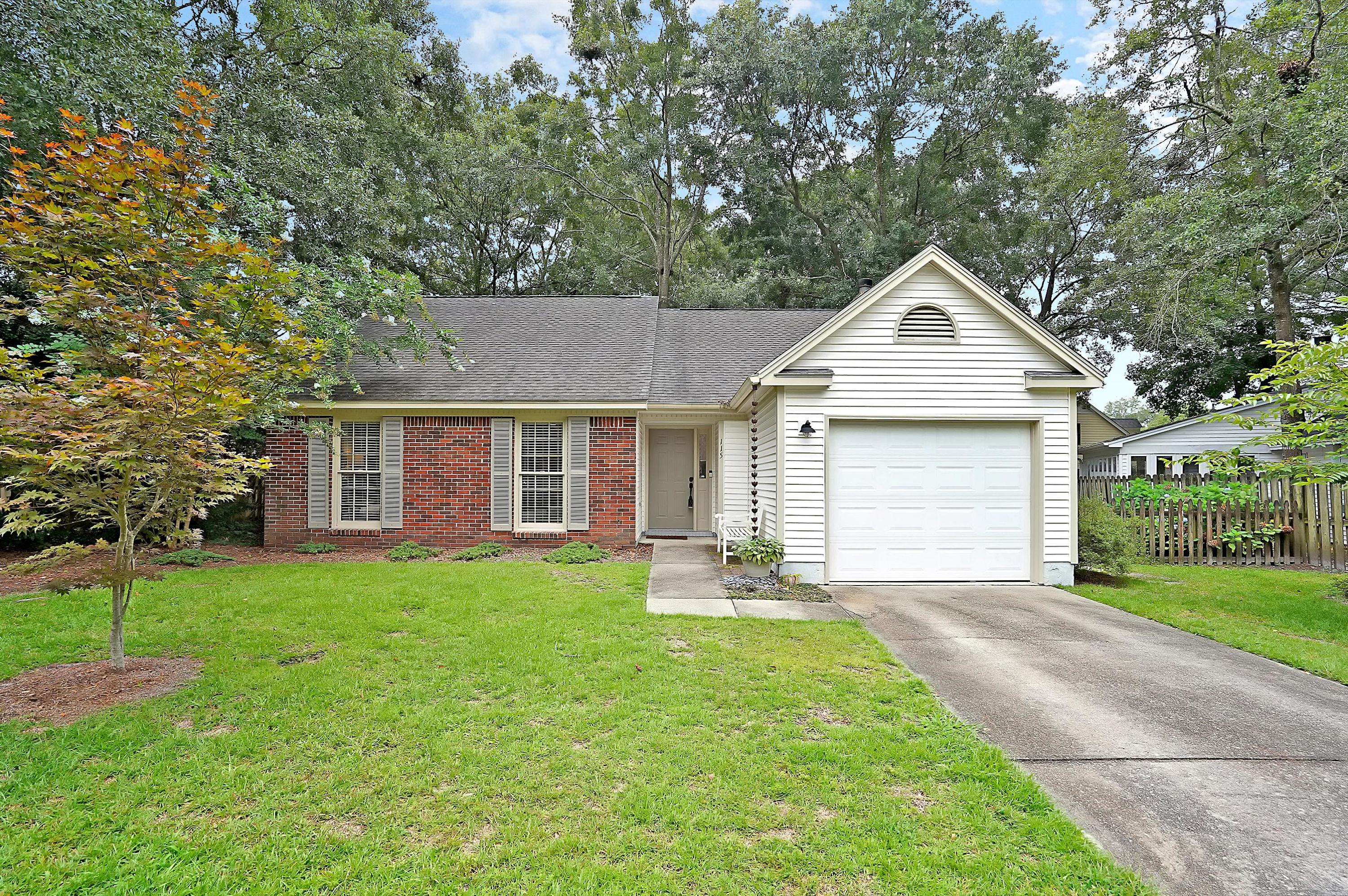 115 Commons Way Goose Creek, SC 29445 - Photo 7 of 37 CREM_115 Commons Way_029