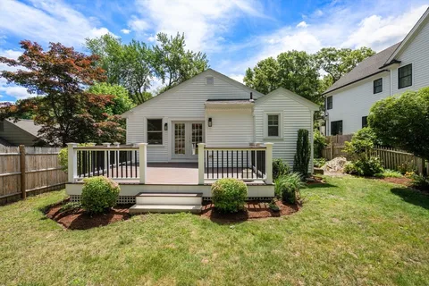 $1,215,000 | 91 Henderson Street, Needham, MA 02492