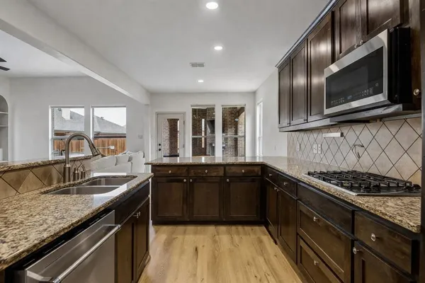 $595,000 | 107 King Court, Fate, TX 75087