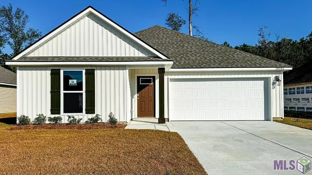 $229,900 | 24783 Berry Ridge Lane, Springfield, LA 70462