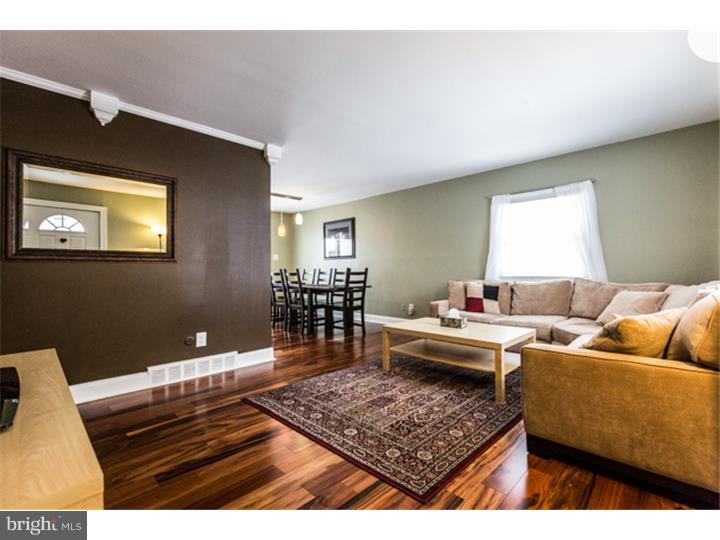 53 Eastwood Road Berwyn, PA 19312 - Photo 2 of 25 Gallery Image 2