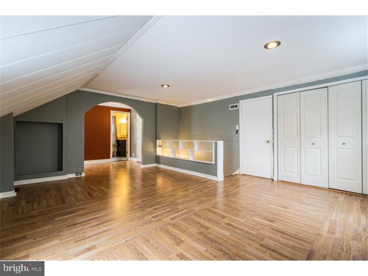 53 Eastwood Road Berwyn, PA 19312 - Photo 17 of 25 Gallery Image 17
