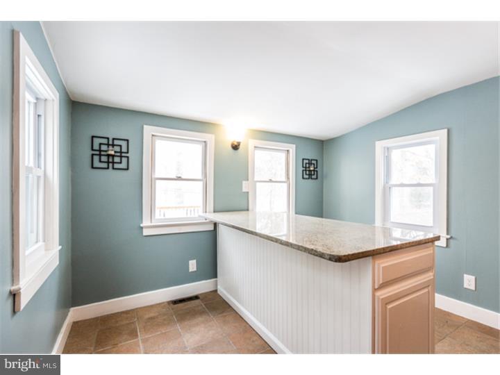 53 Eastwood Road Berwyn, PA 19312 - Photo 9 of 25 Gallery Image 9
