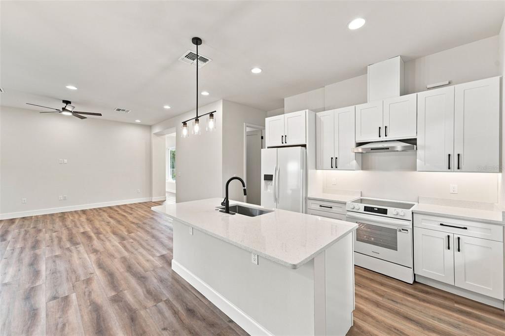 561 North Thompson Road Apopka, FL 32712 - Photo 17 of 43 Gallery Image 17
