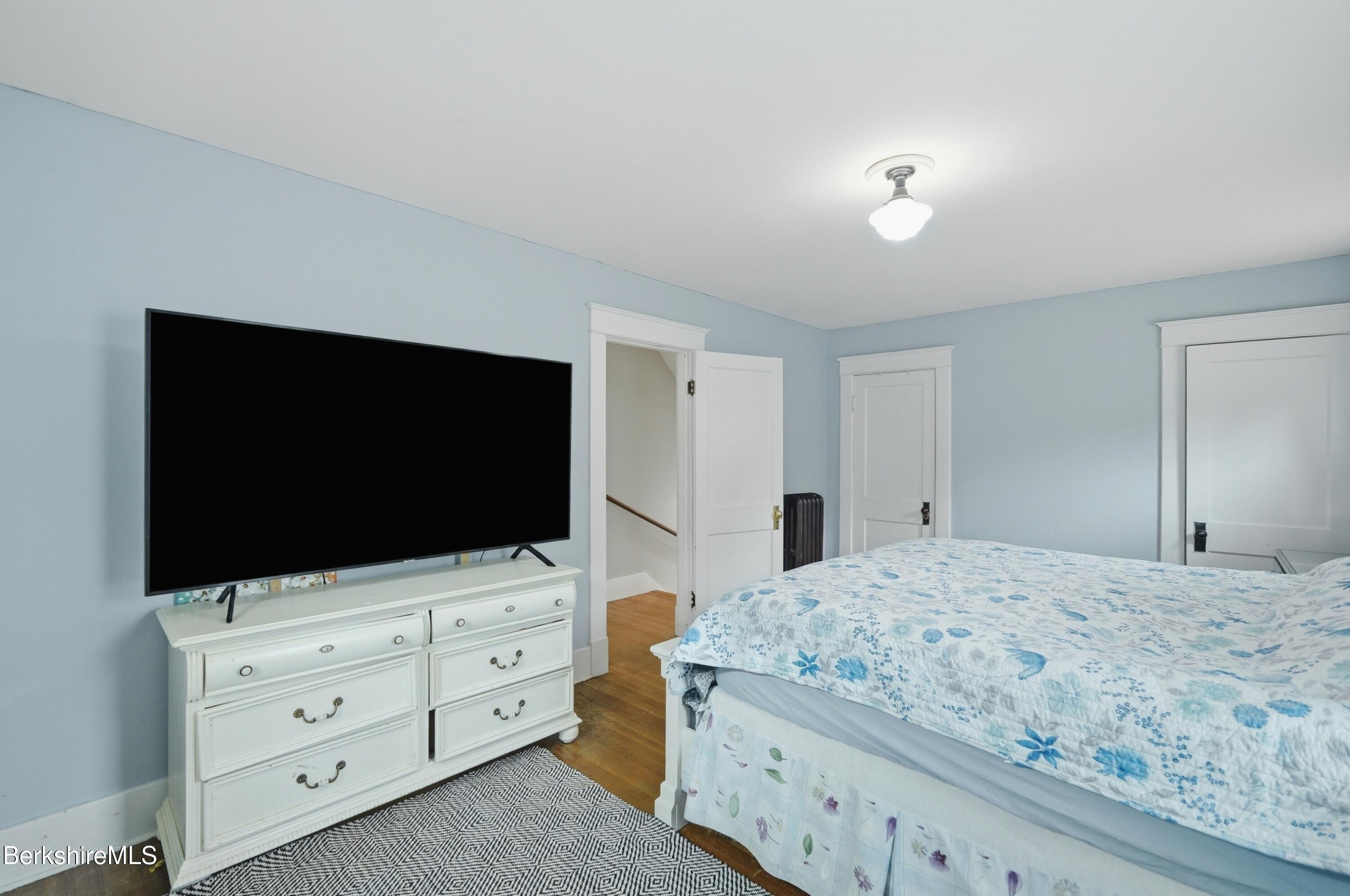 34 Holmes Road Pittsfield, MA 01201 - Photo 28 of 48 Bedroom 1