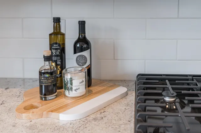 a close view of sink