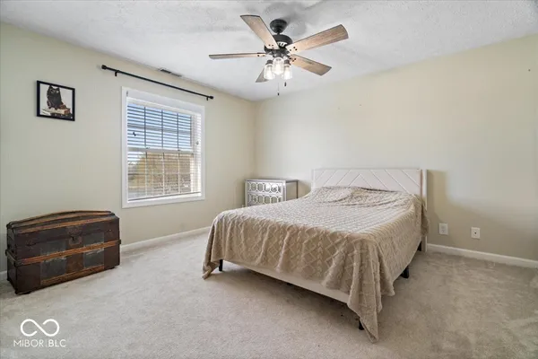 $549,900 | 7195 West 700 North, Fairland, IN 46126