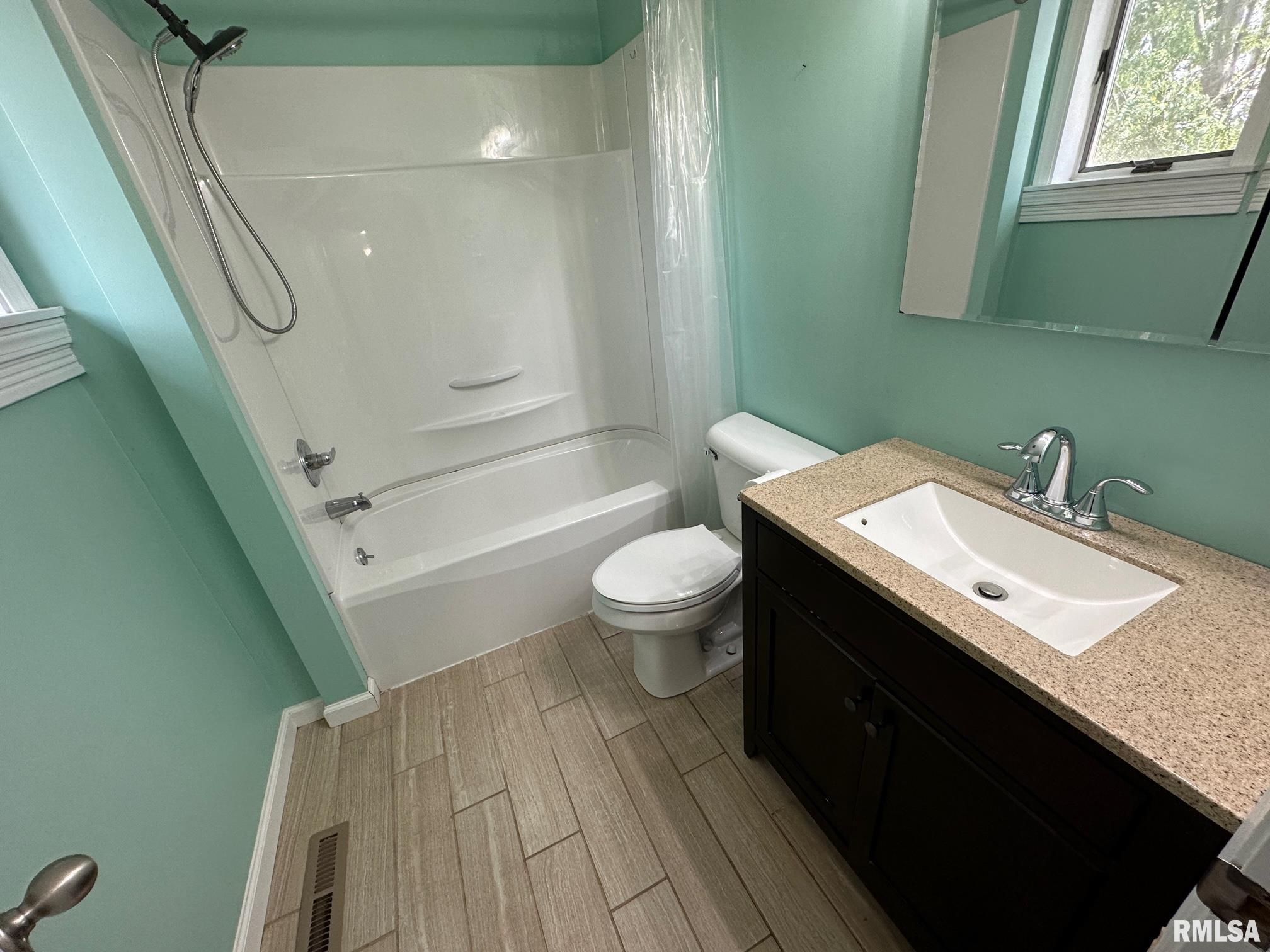 1737 Spring Street Quincy, IL 62301 - Photo 19 of 29