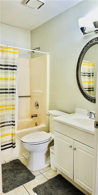 9108 Caloosa Road Fort Myers, FL 33967 - Photo 17 of 19 a bathroom with a sink a toilet and a mirror