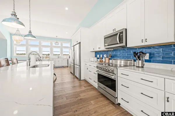 $2,100,000 | 2355 Sandfiddler Road, Unit 13, Corolla, NC 27927