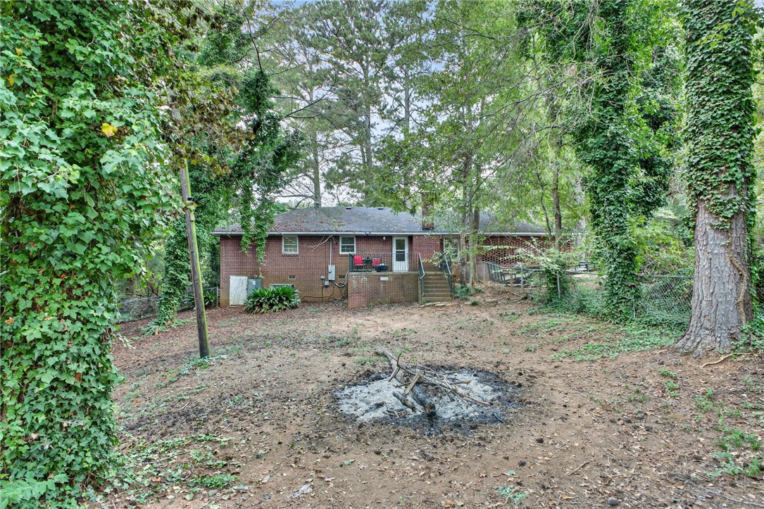 1408 Forest Lane Anderson, SC 29621 - Photo 32 of 43