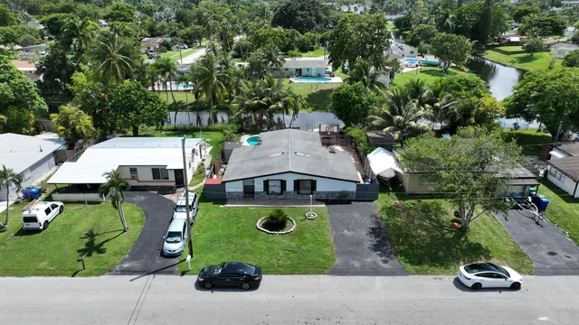$499,999 | 6270 Northwest 24th Court, Margate, FL 33063