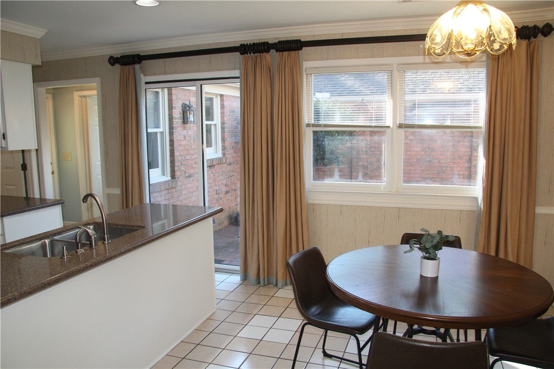 709 South Dean Road Auburn, AL 36830 - Photo 12 of 24 Gallery Image 12