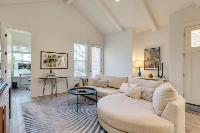 $944,000 | 1000 Morrow Street, Austin, TX 78757