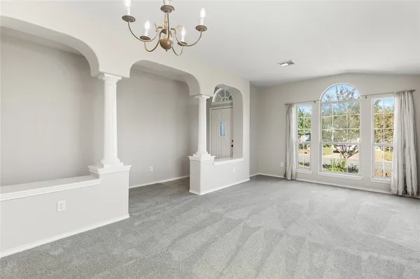 $349,900 | 704 Pebble Creek Drive, Hewitt, TX 76643