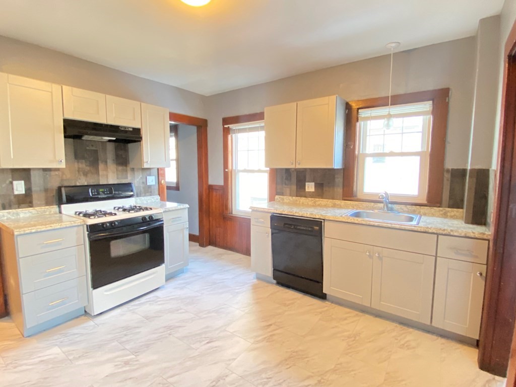 1111 Fellsway, Unit 2 Malden, MA 02148 - Photo 18 of 22