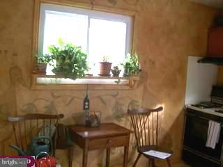 512 Greystone Road Ambler, PA 19002 - Photo 5 of 6 Gallery Image 5