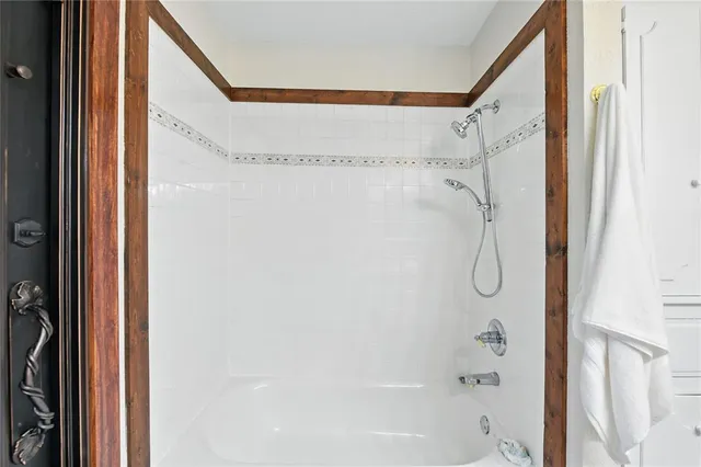 $4,500 | 1323 Dublin Street, Grapevine, TX 76051