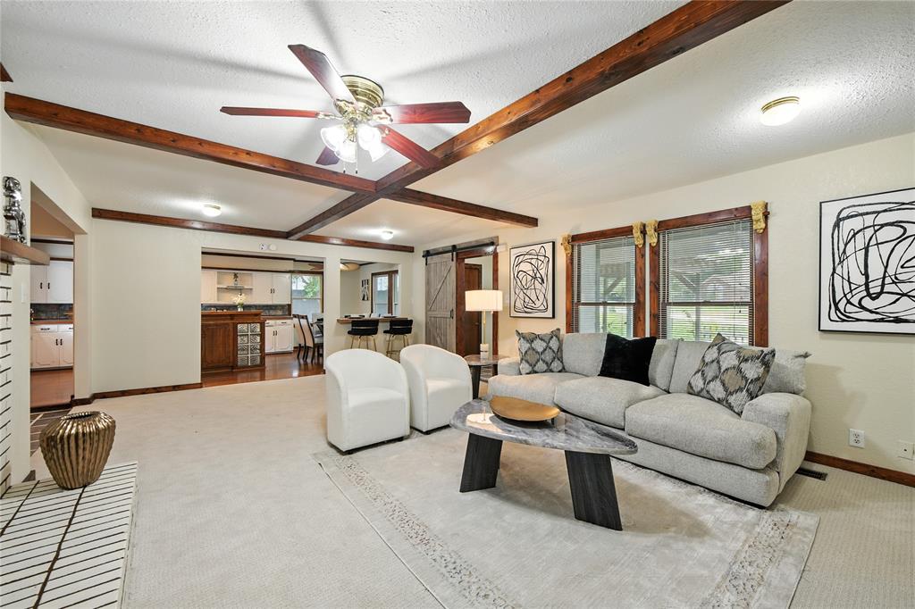 1323 Dublin Street Grapevine, TX 76051 - Photo 27 of 40