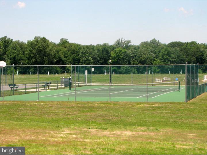 122 Rising Ridge Lane Dover, DE 19901 - Photo 14 of 16 Community Tennis Court
