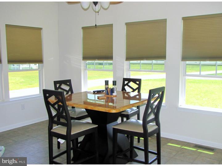 122 Rising Ridge Lane Dover, DE 19901 - Photo 3 of 16 Breakfast Room