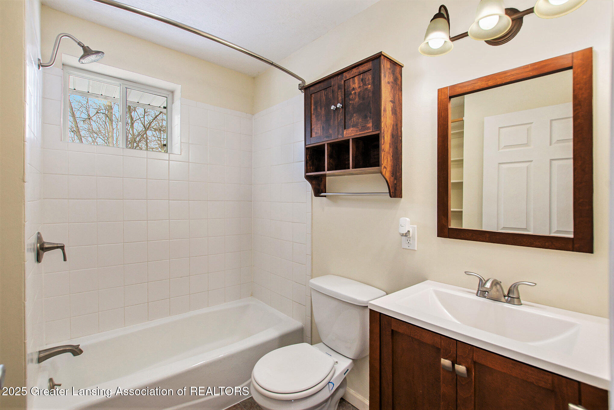 10281 Stoll Road Haslett, MI 48840 - Photo 17 of 30 017__ndp3163_554