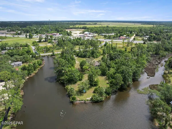 $999,999 | 2026 Fulton Street, Southport, FL 32409