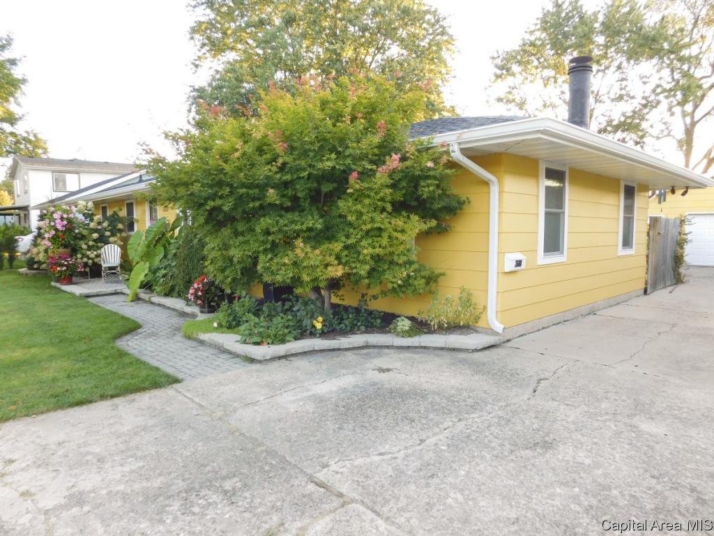 2608 South Spring Street Springfield, IL 62704 - Photo 2 of 36 Gallery Image 2