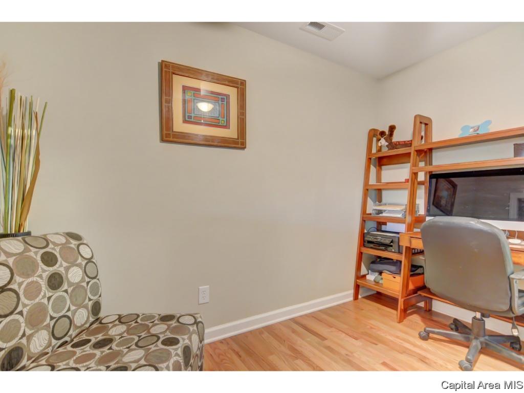 2608 South Spring Street Springfield, IL 62704 - Photo 26 of 36 Gallery Image 26